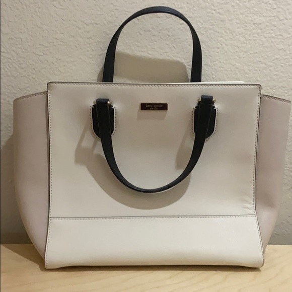 kate spade Handbags - Top Handle Kate Spade Bag